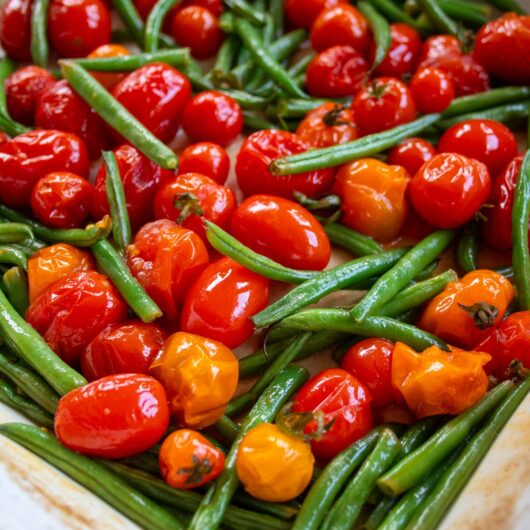 Roasted Green Beans and Tomatoes