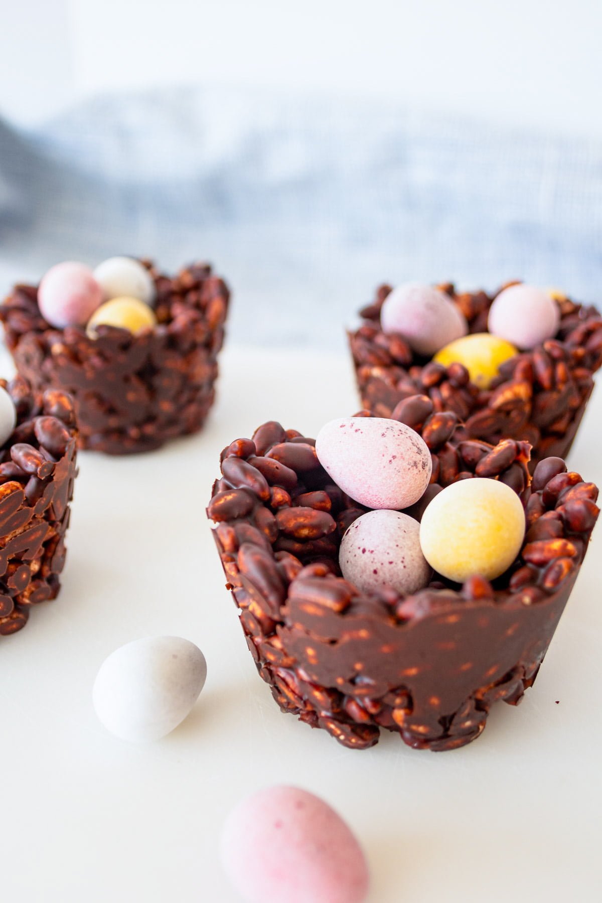 low carb rice krispie treats for easter with mini eggs
