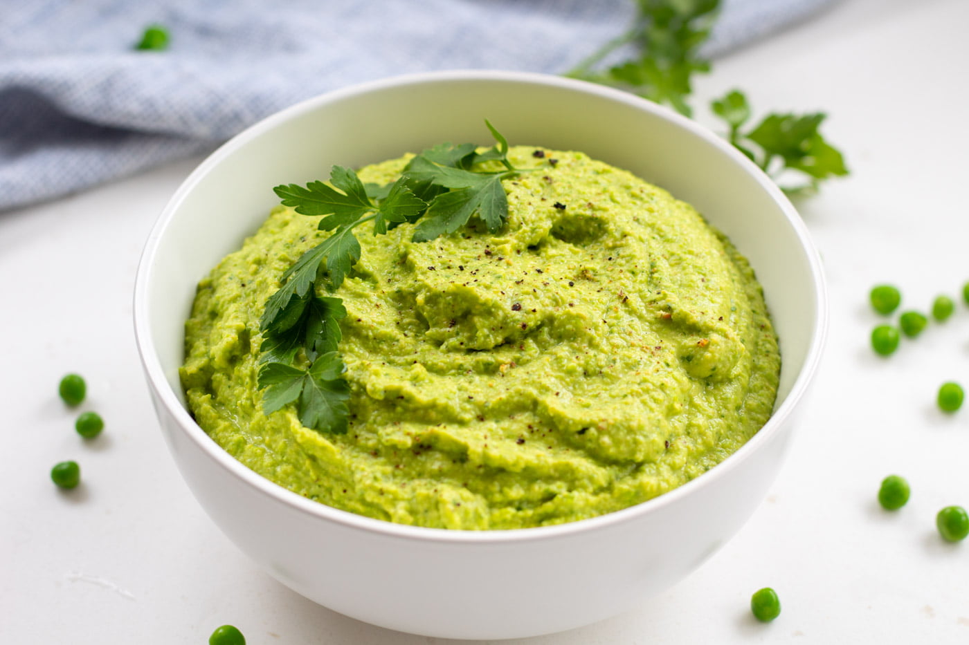 Green Pea Hummus – Easy and Healthy Vegan Dip