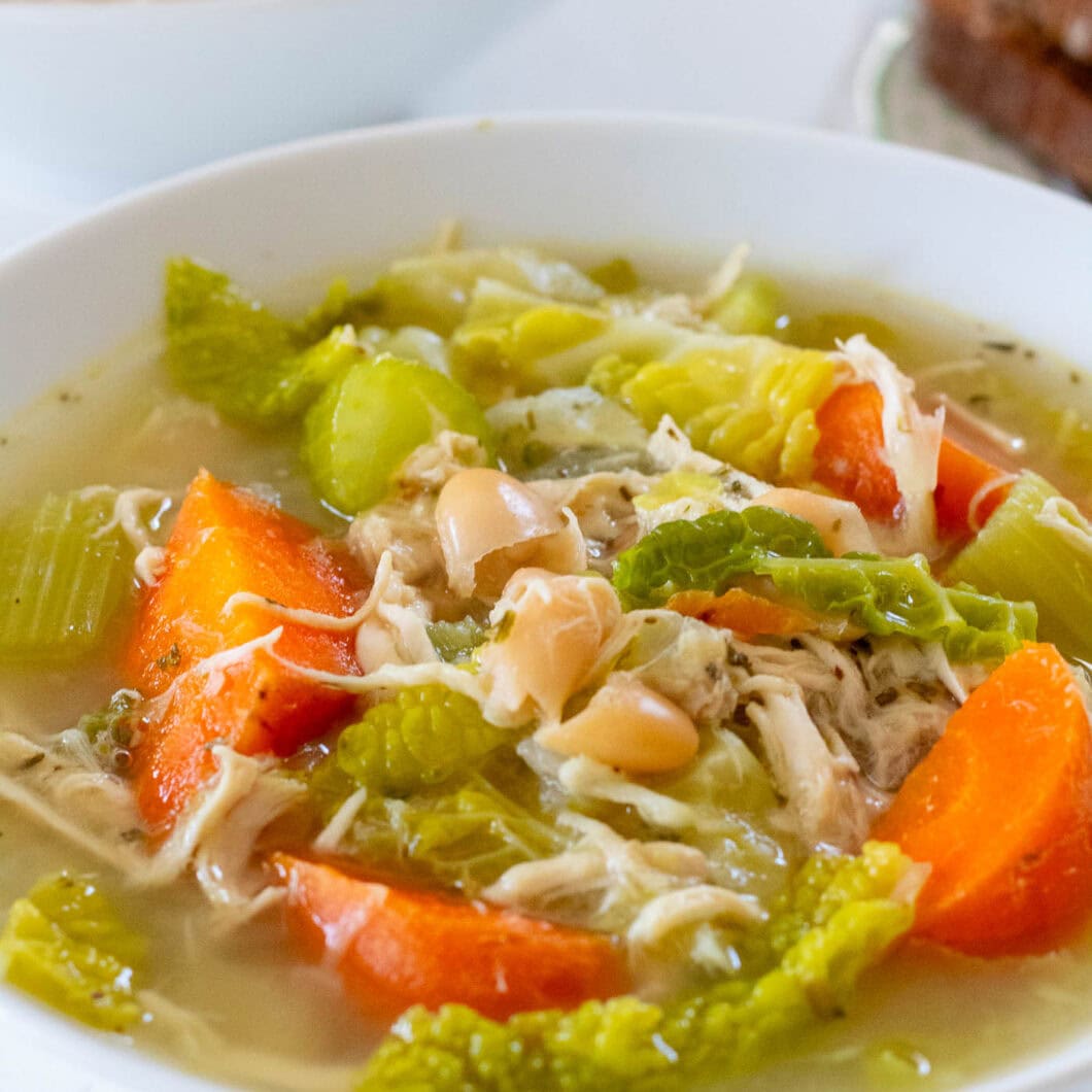 Hearty Chicken Cabbage Soup – Healthy & Low Carb